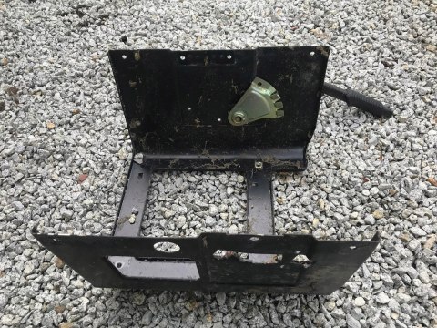 GGP JX 92 HYDRO 13,5 HP UCHWYT STELAŻ DŹWIGNIA GGP JX 92 HYDRO 13,5 HP UCHWYT STELAŻ DŹWIGNIA