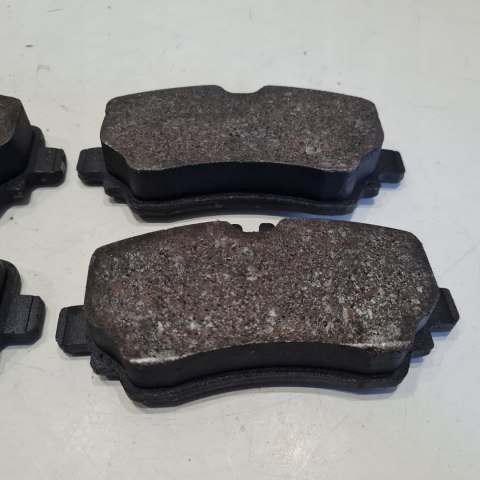 MERCEDES VANEO 414 1.6 1.7CDI 1.9 KLOCKI HAMULCOWE MEYLE 0252390319 MERCEDES VANEO 414 1.6 1.7CDI 1.9 KLOCKI HAMULCOWE MEYLE 0252390319