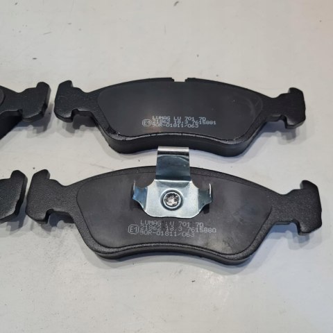 OPEL VECTRA B 2.0 DTI KLOCKI HAMULCOWE BRECK 218620070100 OPEL VECTRA B 2.0 DTI KLOCKI HAMULCOWE BRECK 218620070100