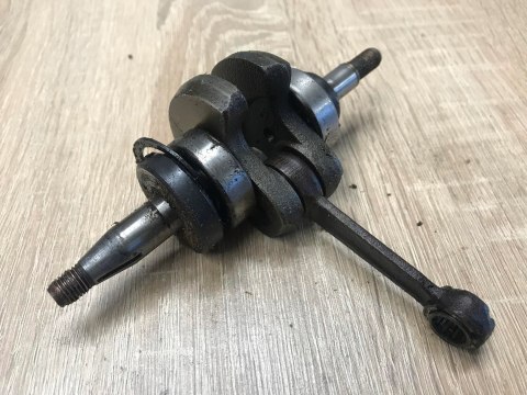 ZENOAH G380 WAŁ KORBOWY KORBOWÓD ZENOAH G380 WAŁ KORBOWY KORBOWÓD