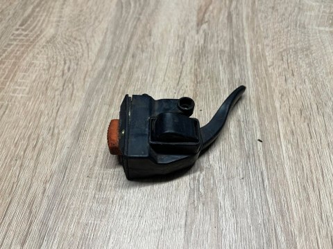 SHINGU E-166E RĄCZKA GAZU MANETKA UCHWYT DŹWIGNIA SHINGU E-166E RĄCZKA GAZU MANETKA UCHWYT DŹWIGNIA