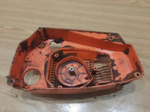 SHINDAIWA YB 301 OBUDOWA OSŁONA SZARPAKA POKRYWA SHINDAIWA YB 301 OBUDOWA OSŁONA SZARPAKA POKRYWA