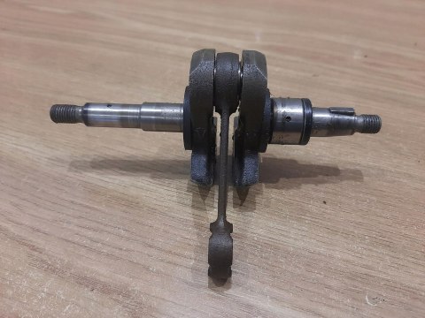 SHINDAIWA YB 301 WAŁ KORBOWY KORBOWÓD SHINDAIWA YB 301 WAŁ KORBOWY KORBOWÓD