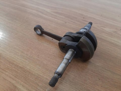 SHINDAIWA YB 301 WAŁ KORBOWY KORBOWÓD SHINDAIWA YB 301 WAŁ KORBOWY KORBOWÓD