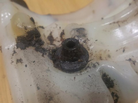 SHINDAIWA YB 301 ZBIORNIK PALIWA BAK SHINDAIWA YB 301 ZBIORNIK PALIWA BAK