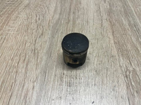 SHINGU E-160 CYLINDER TŁOK KOMPLET SHINGU E-160 CYLINDER TŁOK KOMPLET