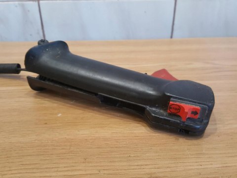 WEED EATER XT-125KT RĄCZKA GAZU RĘKOJEŚĆ UCHWYT WEED EATER XT-125KT RĄCZKA GAZU RĘKOJEŚĆ UCHWYT