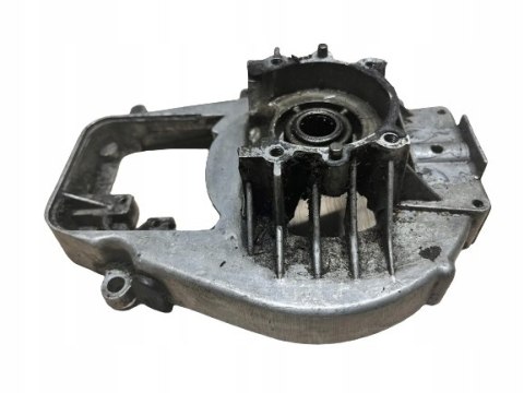 MCCULLOCH HC 60 KARTER OBUDOWA SILNIKA KORPUS
