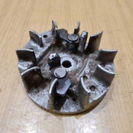 MCCULLOCH MAC 100 MAGNETO KOŁO MAGNESOWE