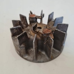 MCCULLOCH MAC 25 MAGNETO KOŁO MAGNESOWE