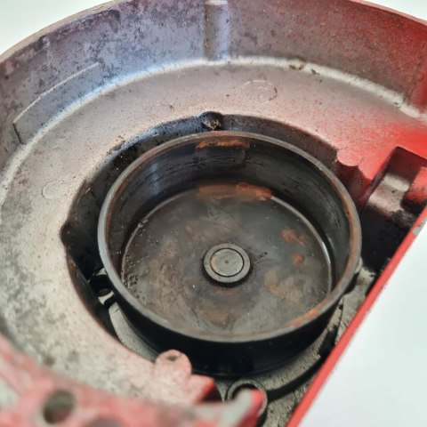 SHINDAIWA T-23 OSŁONA OBUDOWA BĘBEN DZWON SPRZĘGŁA SHINDAIWA T-23 OSŁONA OBUDOWA BĘBEN DZWON SPRZĘGŁA