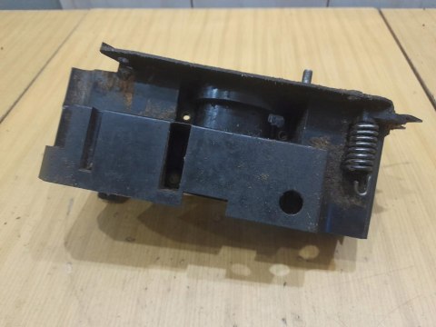 HOMELITE HCS3435BA KARTER OBUDOWA SILNIKA KORPUS HOMELITE HCS3435BA KARTER OBUDOWA SILNIKA KORPUS
