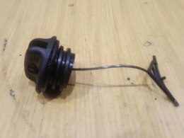 HOMELITE I3350B KOREK WLEWU OLEJU