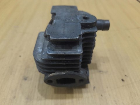 SHINDAIWA F-18 CYLINDER TŁOK ORYGINAŁ KOMPLET SHINDAIWA F-18 CYLINDER TŁOK ORYGINAŁ KOMPLET