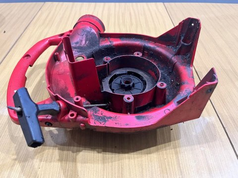 HOMELITE HB-180V SZARPAK STARTER OBUDOWA HOMELITE HB-180V SZARPAK STARTER OBUDOWA