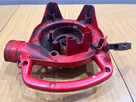 HOMELITE HB-180V SZARPAK STARTER OBUDOWA HOMELITE HB-180V SZARPAK STARTER OBUDOWA