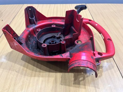 HOMELITE HB-180V SZARPAK STARTER OBUDOWA HOMELITE HB-180V SZARPAK STARTER OBUDOWA