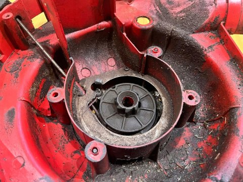 HOMELITE HB-180V SZARPAK STARTER OBUDOWA HOMELITE HB-180V SZARPAK STARTER OBUDOWA