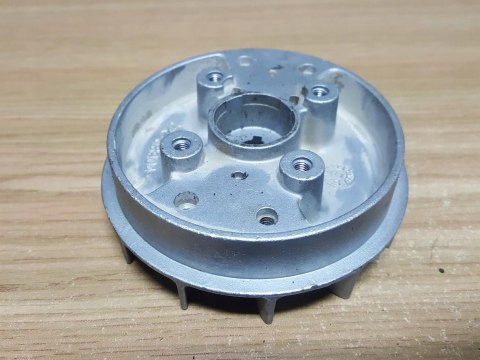 SHINDAIWA EB240 MAGNETO KOŁO MAGNESOWE SHINDAIWA EB240 MAGNETO KOŁO MAGNESOWE