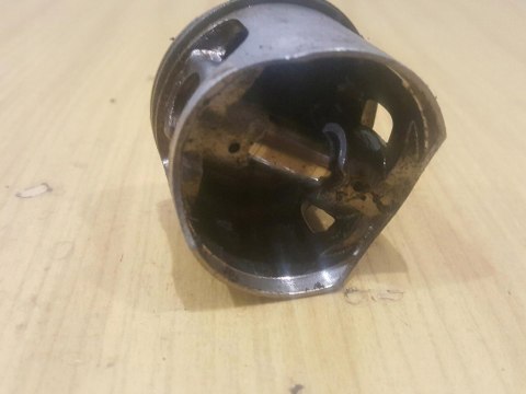 VIRON VR 5200 CYLINDER TŁOK ORYGINAŁ KOMPLET VIRON VR 5200 CYLINDER TŁOK ORYGINAŁ KOMPLET
