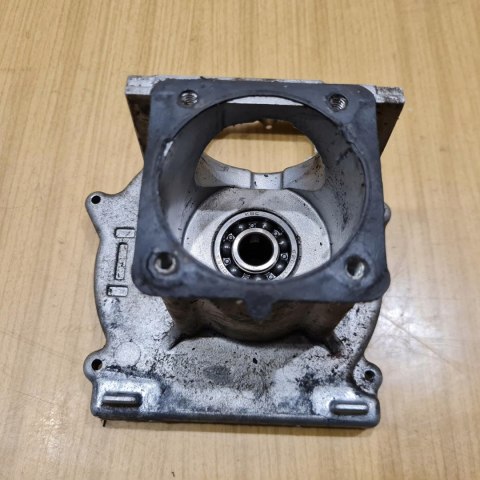 HOMELITE D33 30C KARTER OBUDOWA SILNIKA KORPUS HOMELITE D33 30C KARTER OBUDOWA SILNIKA KORPUS