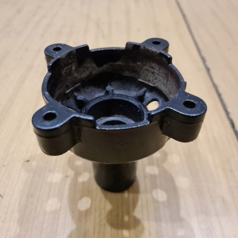 HOMELITE D33 30C OSŁONA OBUDOWA KORPUS HOMELITE D33 30C OSŁONA OBUDOWA KORPUS