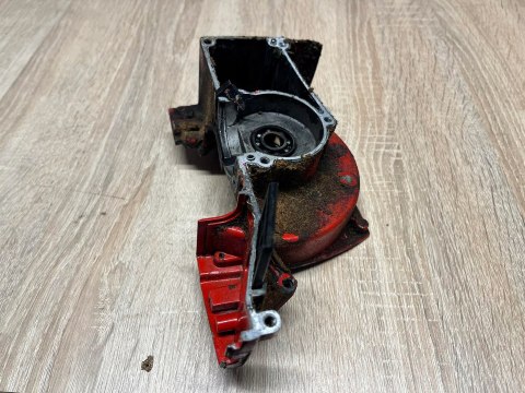 SHINDAIWA 300 KARTER OBUDOWA SILNIKA KORPUS SHINDAIWA 300 KARTER OBUDOWA SILNIKA KORPUS