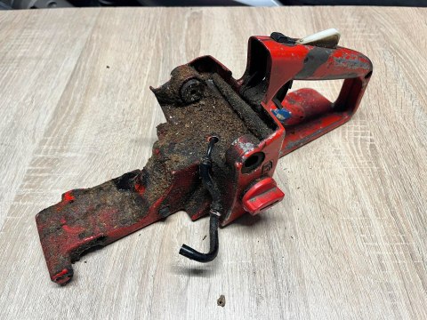 SHINDAIWA 300 RĄCZKA GAZU OBUDOWA ZBIORNIK UCHWYT SHINDAIWA 300 RĄCZKA GAZU OBUDOWA ZBIORNIK UCHWYT