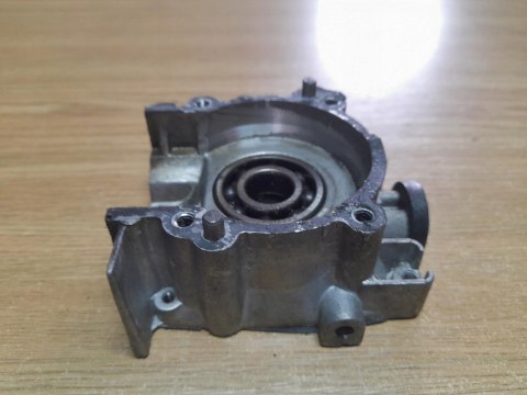 VARIOLUX V BFS 43 KARTER OBUDOWA SILNIKA KORPUS VARIOLUX V BFS 43 KARTER OBUDOWA SILNIKA KORPUS