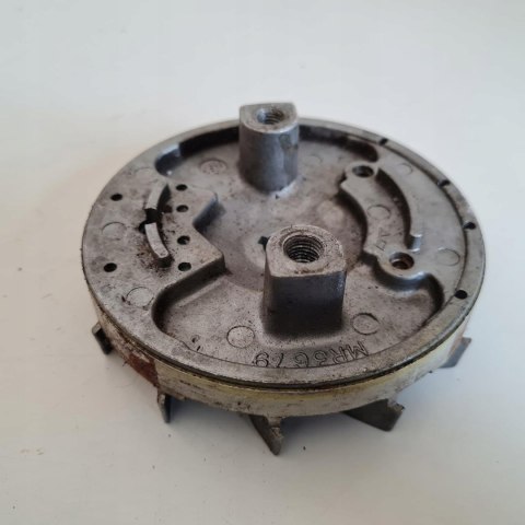 HOMELITE BCH-32CDI MAGNETO KOŁO MAGNESOWE HOMELITE BCH-32CDI MAGNETO KOŁO MAGNESOWE