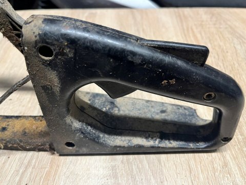 UNIROPA P 390 RĄCZKA GAZU RĘKOJEŚĆ KABŁĄK UCHWYT UNIROPA P 390 RĄCZKA GAZU RĘKOJEŚĆ KABŁĄK UCHWYT