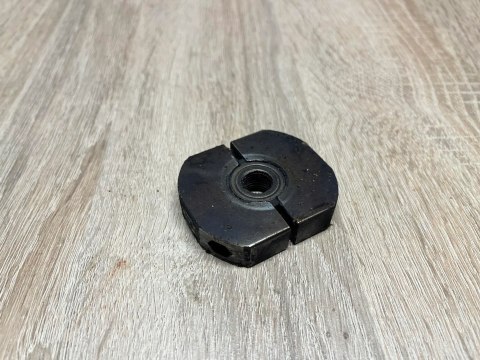 UNIROPA P 390 SPRZĘGŁO UNIROPA P 390 SPRZĘGŁO