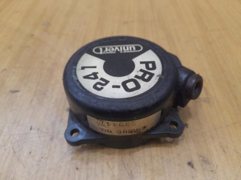 UNIVERT PRO-241 SZARPAK STARTER OBUDOWA OSŁONA UNIVERT PRO-241 SZARPAK STARTER OBUDOWA OSŁONA