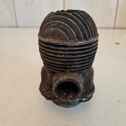 URAL DRUJBA DRUŻBA CYLINDER TŁOK ORYGINAŁ KOMPLET URAL DRUJBA DRUŻBA CYLINDER TŁOK ORYGINAŁ KOMPLET
