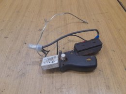 HITACHI CC14SF WŁĄCZNIK WYŁĄCZNIK PRZYCISK