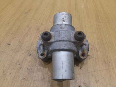HITACHI CG22EAS UCHWYT MOCOWANIE OBEJMA HITACHI CG22EAS UCHWYT MOCOWANIE OBEJMA