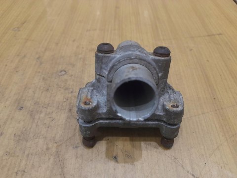 HITACHI CG22EAS UCHWYT MOCOWANIE OBEJMA HITACHI CG22EAS UCHWYT MOCOWANIE OBEJMA