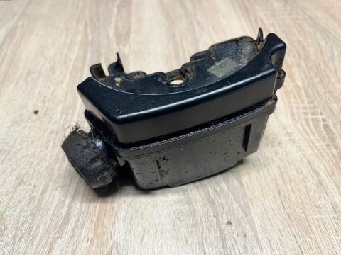 MCCULLOCH 836 AV ZBIORNIK PALIWA BAK MCCULLOCH 836 AV ZBIORNIK PALIWA BAK