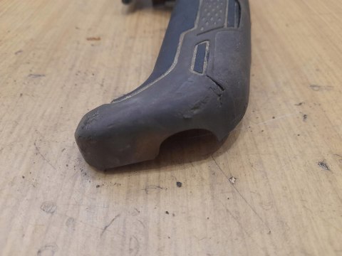 HIKOKI G235W2 RĄCZKA RĘKOJEŚĆ OSŁONA OBUDOWA HIKOKI G235W2 RĄCZKA RĘKOJEŚĆ OSŁONA OBUDOWA