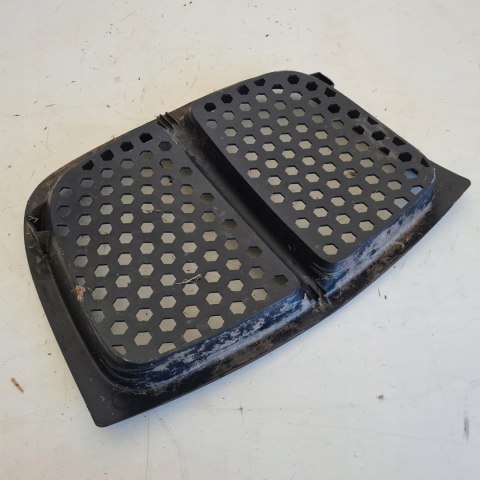 SENTINEL 125/96 BRIGGS 12HP ATRAPA GRILL MASKI POKRYWY SILNIKA SENTINEL 125/96 BRIGGS 12HP ATRAPA GRILL MASKI POKRYWY SILNIKA