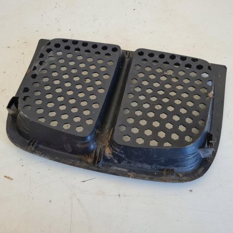 SENTINEL 125/96 BRIGGS 12HP ATRAPA GRILL MASKI POKRYWY SILNIKA SENTINEL 125/96 BRIGGS 12HP ATRAPA GRILL MASKI POKRYWY SILNIKA