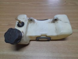 TOYAMA RT43 ZBIORNIK PALIWA BAK