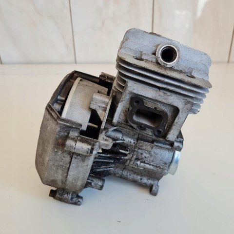 HARDER BC 520-2 SILNIK CYLINDER TŁOK WAŁ SPRZĘGŁO KPL HARDER BC 520-2 SILNIK CYLINDER TŁOK WAŁ SPRZĘGŁO KPL