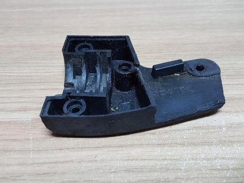 MARUYAMA HT230DS-R OSŁONA OBUDOWA POKRYWA MARUYAMA HT230DS-R OSŁONA OBUDOWA POKRYWA