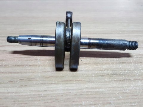 MARUYAMA HT230DS-R WAŁ KORBOWY KORBOWÓD MARUYAMA HT230DS-R WAŁ KORBOWY KORBOWÓD