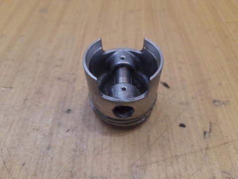 MARUYAMA MB400M CYLINDER TŁOK ORYGINAŁ KOMPLET MARUYAMA MB400M CYLINDER TŁOK ORYGINAŁ KOMPLET