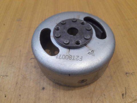 MARUYAMA MB400M MAGNETO KOŁO MAGNESOWE MARUYAMA MB400M MAGNETO KOŁO MAGNESOWE