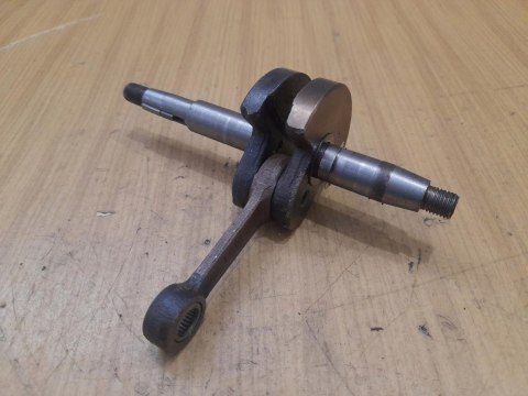 MARUYAMA MB400M WAŁ KORBOWY KORBOWÓD MARUYAMA MB400M WAŁ KORBOWY KORBOWÓD