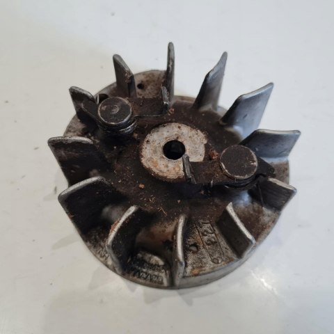 SACHS DOLMAR HOBBY 101 MAGNETO KOŁO MAGNESOWE SACHS DOLMAR HOBBY 101 MAGNETO KOŁO MAGNESOWE