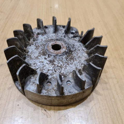 SACHS DOLMAR LT 250 MAGNETO KOŁO MAGNESOWE SACHS DOLMAR LT 250 MAGNETO KOŁO MAGNESOWE